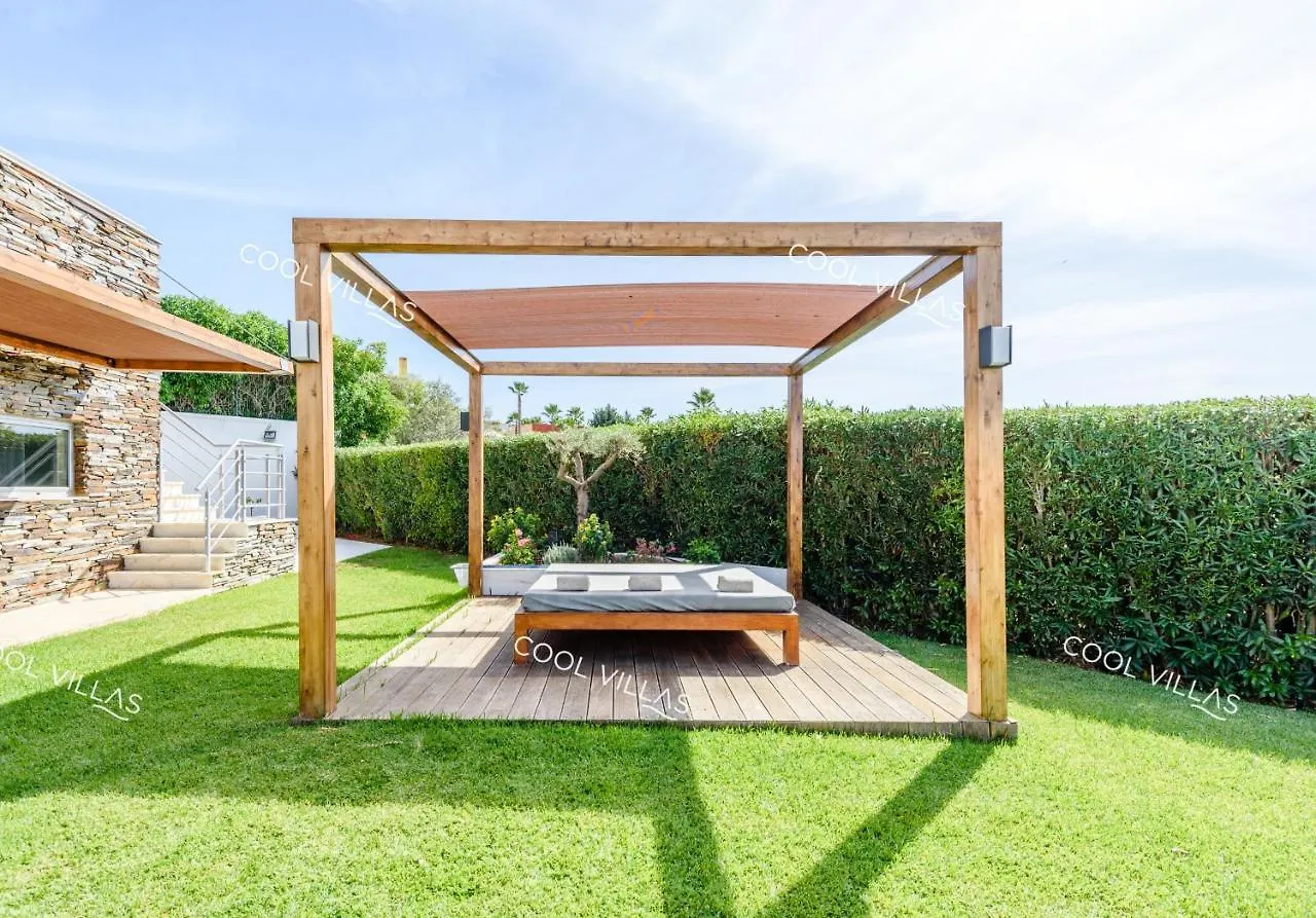 Ferragudo Premium Villa - Heatable Pool & River Views