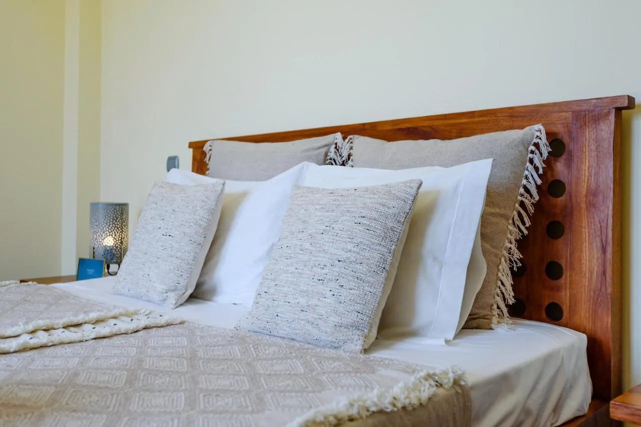 Ferragudo Premium Villa - heatable pool&river views